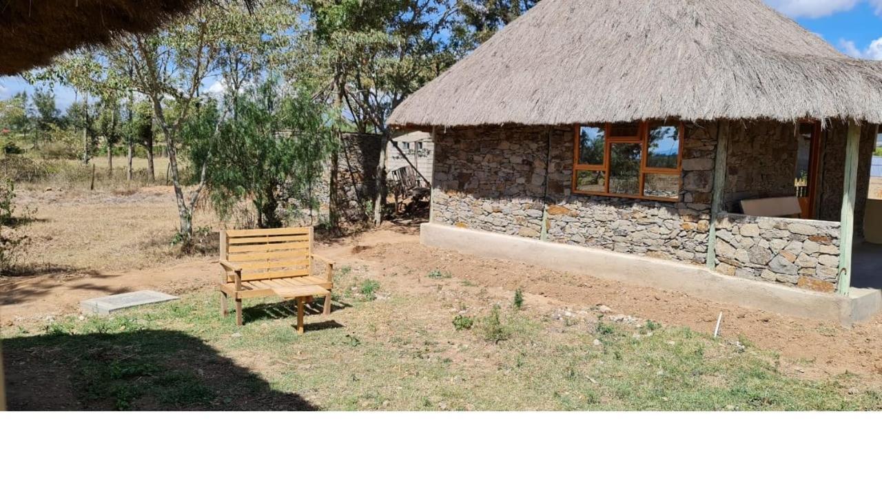 Le Tai Village Resort Near Solio Game Reserve Mweiga Buitenkant foto