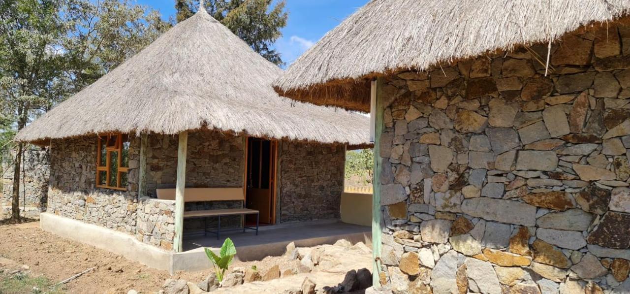 Le Tai Village Resort Near Solio Game Reserve Mweiga Buitenkant foto