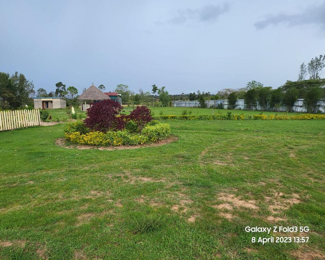Le Tai Village Resort Near Solio Game Reserve Mweiga Buitenkant foto